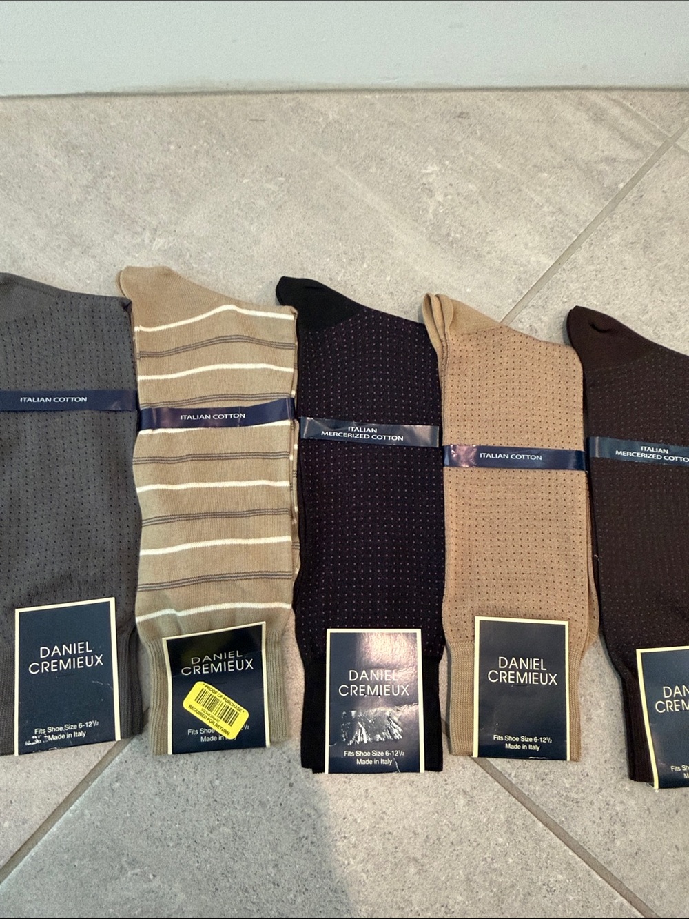 NWT Daniel Cremieux Men’s 5 Pair Dress Socks - Black, Brown, Grey & Tan Mix